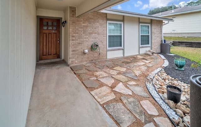 3-bedroom rental at 10510 Bounty in San Antonio, TX — photo 4