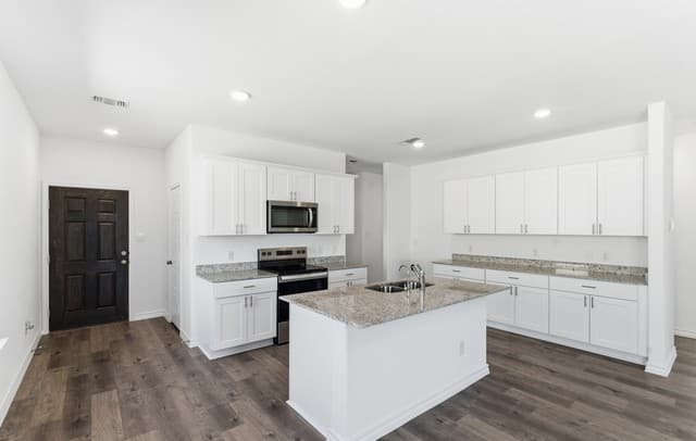 4-bedroom rental at 11743 Anselmo in San Antonio, TX — photo 4