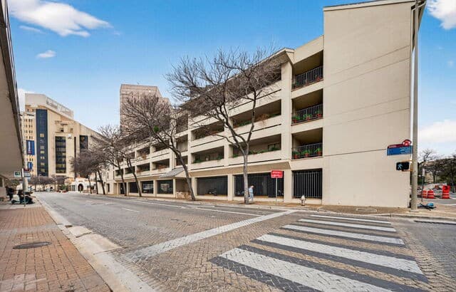 Home for sale at 1022 Navarro Unit 404 in San Antonio, TX — photo 2