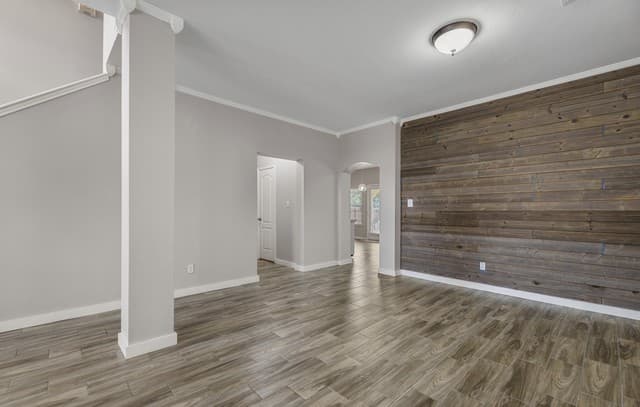 3-bedroom rental at 15042 Stonetower in San Antonio, TX — photo 3