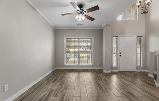 3-bedroom rental at 15042 Stonetower in San Antonio, TX — photo 5