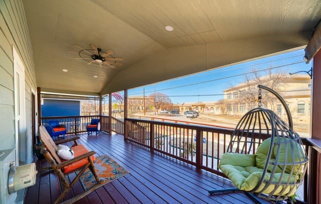 3-bedroom rental at 318 Pruitt Ave in San Antonio, TX — photo 4