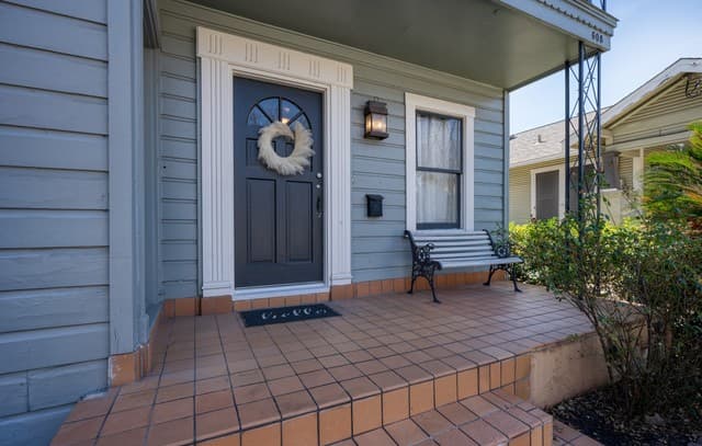 4-bedroom rental at 608 Mulberry in San Antonio, TX — photo 4