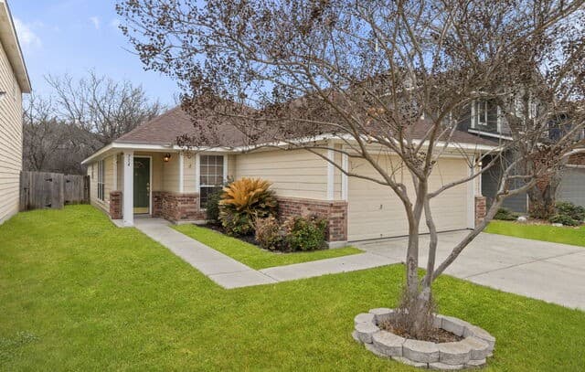 3-bedroom rental at 714 Sycamore Moon in San Antonio, TX — photo 4
