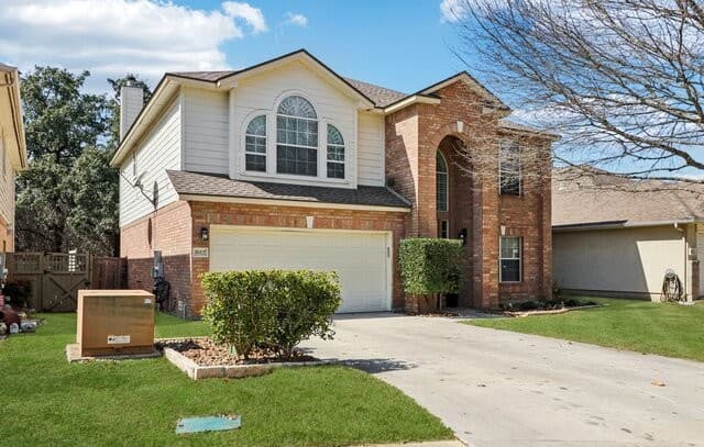 4-bedroom rental at 24407 Flint Creek in San Antonio, TX — photo 3