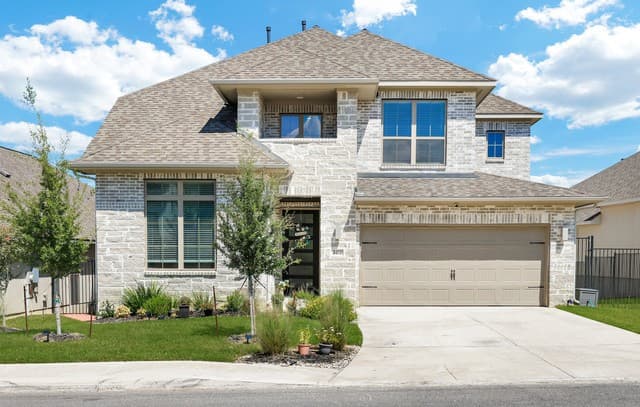 4-bedroom rental at 24110 Sidehill Lie in San Antonio, TX — photo 1