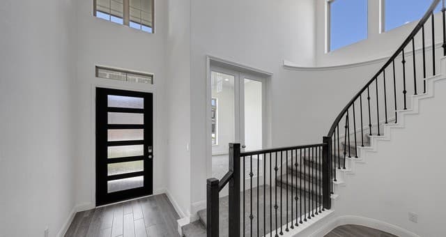 4-bedroom rental at 24110 Sidehill Lie in San Antonio, TX — photo 2