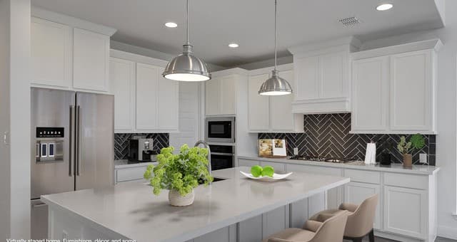 4-bedroom rental at 24110 Sidehill Lie in San Antonio, TX — photo 3