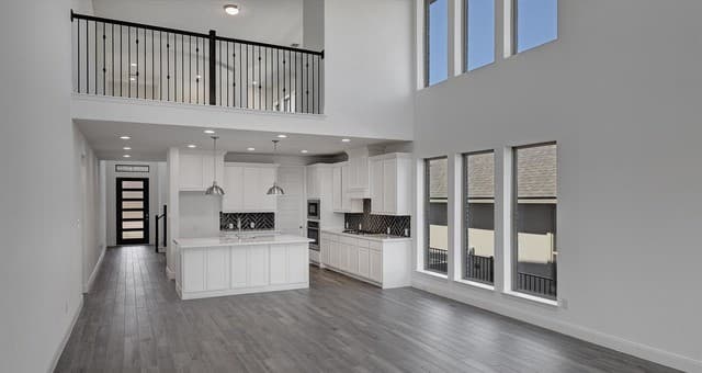 4-bedroom rental at 24110 Sidehill Lie in San Antonio, TX — photo 4