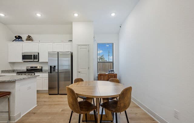 4-bedroom rental at 3610 Palmwood Terrace in San Antonio, TX — photo 4