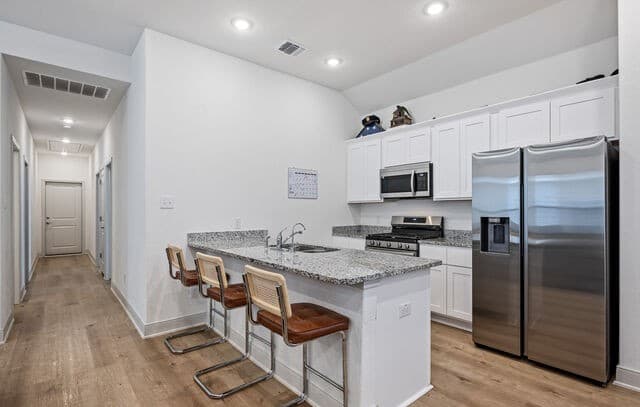 4-bedroom rental at 3610 Palmwood Terrace in San Antonio, TX — photo 5