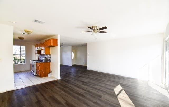 4-bedroom rental at 346 Ashland in San Antonio, TX — photo 4