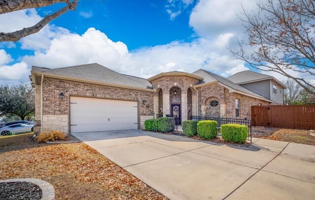 4-bedroom rental at 12230 Old Stillwater in San Antonio, TX — photo 1