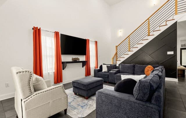 4-bedroom rental at 4230 Waterwood Pass in Elmendorf, TX — photo 4