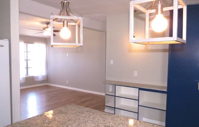 3-bedroom rental at 710 Karen Ln in San Antonio, TX — photo 5