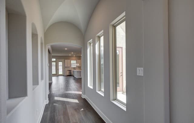 3-bedroom rental at 142 Secretariat Ave. in Castroville, TX — photo 3