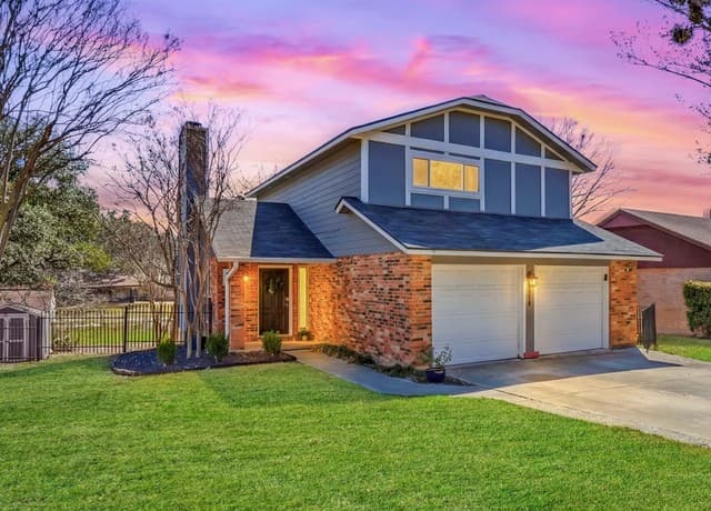 3-bedroom rental at 8110 Timber Grove in San Antonio, TX — photo 4