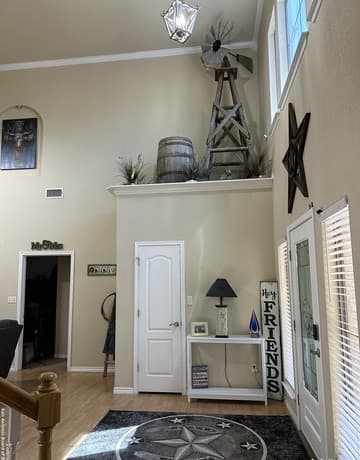 3-bedroom rental at 177 Knollwood Cir in Bandera, TX — photo 5