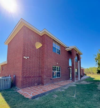 5-bedroom rental at 5980 Smith in Von Ormy, TX — photo 1
