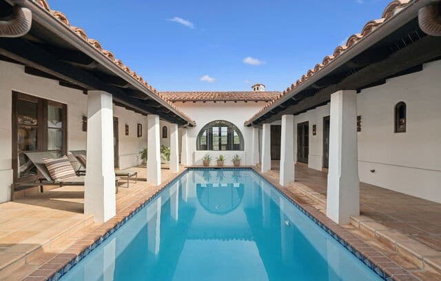 4-bedroom rental at 2835 Palomino Springs in Bandera, TX — photo 1