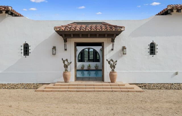 4-bedroom rental at 2835 Palomino Springs in Bandera, TX — photo 3