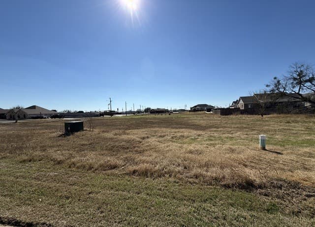 rental at 705 N Dickson in Poth, TX — photo 1