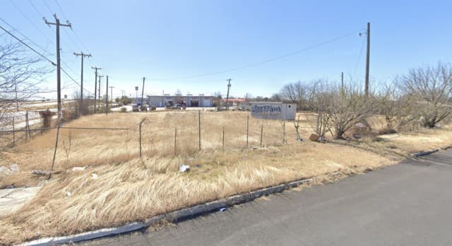 rental at 102 Oak Valley in San Antonio, TX — photo 3