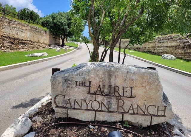 rental at LOT 195 County Road 2801 E in Mico, TX — photo 1