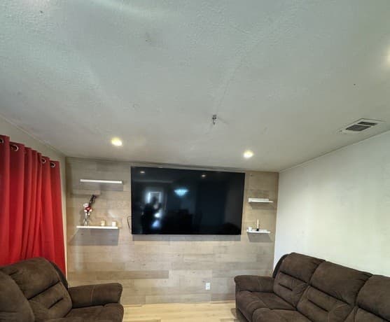 3-bedroom rental at 2814 Mosscircle Dr. in San Antonio, TX — photo 3