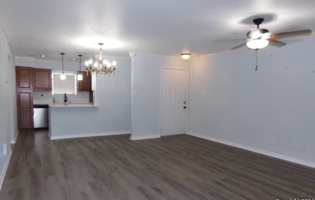 2-bedroom rental at 4212 Medical Unit 208 in San Antonio, TX — photo 3