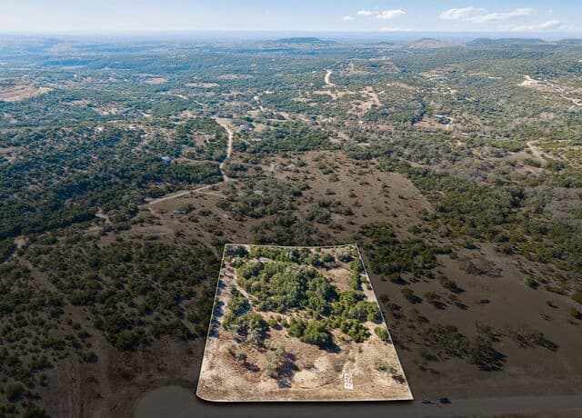 rental at LOT 172 E Starview Cv in Blanco, TX — photo 1