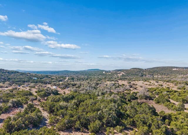 rental at LOT 172 E Starview Cv in Blanco, TX — photo 3
