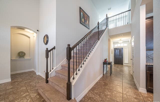 4-bedroom rental at 8923 Monument Parke in San Antonio, TX — photo 4