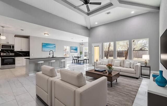 4-bedroom rental at 3938 New Mathis in Elmendorf, TX — photo 2
