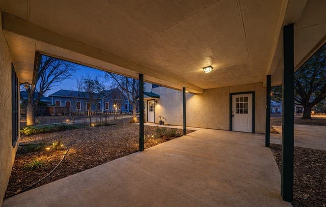 3-bedroom rental at 1211 Alamo in Castroville, TX — photo 5
