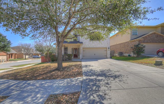 4-bedroom rental at 2748 War Admiral in Schertz, TX — photo 2