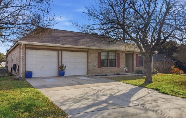 3-bedroom rental at 3744 Hunters in Schertz, TX — photo 5