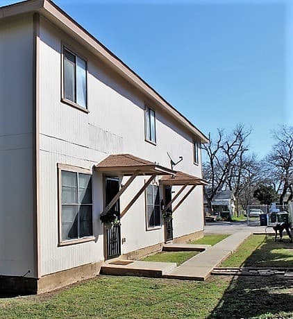 2-bedroom rental at 5113 Sierra Unit 2 in San Antonio TX