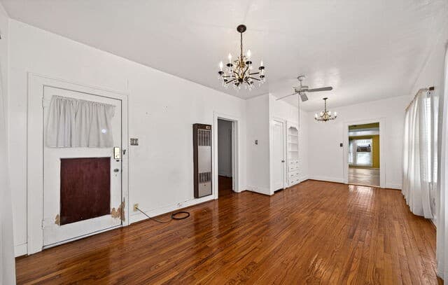 2-bedroom rental at 230 High in San Antonio, TX — photo 4