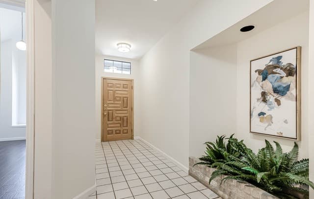 3-bedroom rental at 13931 Red Maple Wood in San Antonio, TX — photo 4