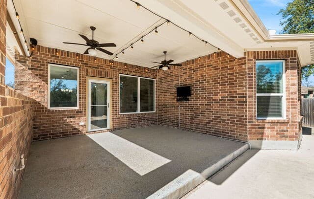 3-bedroom rental at 25756 Two Springs in San Antonio, TX — photo 4