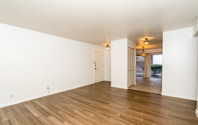 3-bedroom rental at 8702 Village Unit 106 in San Antonio, TX — photo 5