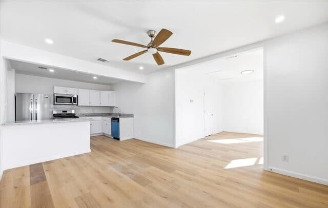 3-bedroom rental at 2243 Hays in San Antonio, TX — photo 2