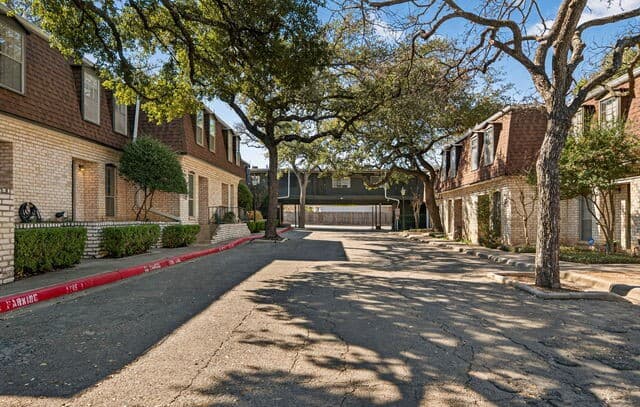 3-bedroom rental at 1045 Shook Unit 105 B in Olmos Park, TX — photo 1