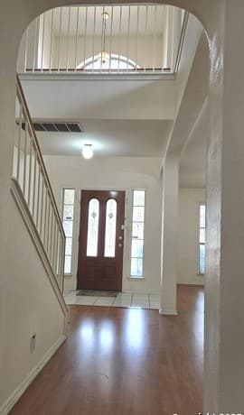 4-bedroom rental at 5210 Stormy Dawn in San Antonio, TX — photo 3