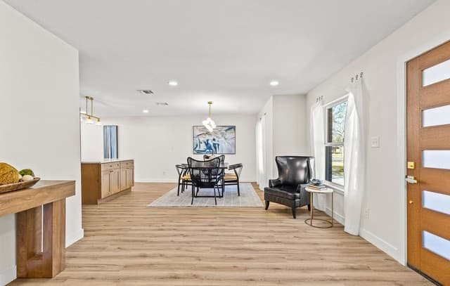4-bedroom rental at 534 Brightwood Pl in San Antonio, TX — photo 5