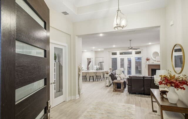 Home for sale at 24718 Resort Pkwy in San Antonio, TX — photo 5