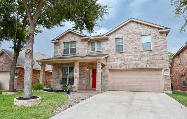 5-bedroom rental at 9410 Wind Dancer in San Antonio, TX — photo 1