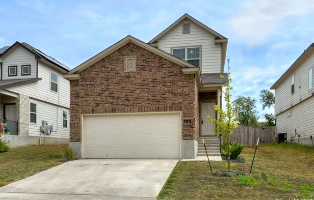 4-bedroom rental at 3931 Somers Crest in San Antonio, TX — photo 1