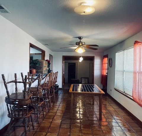 3-bedroom rental at 102 Audrey Alene Dr. in San Antonio, TX — photo 4